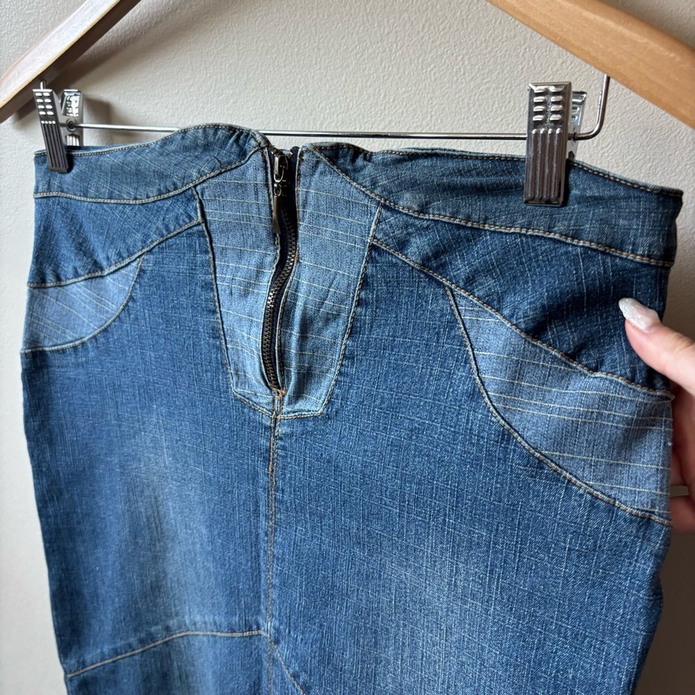 Vese Y2K Denim Maxi Skirt - Picture 3 of 8